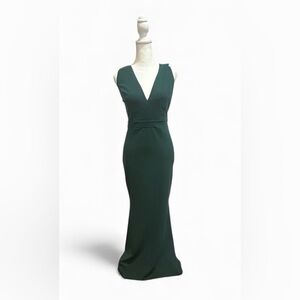 Windsor Forest Green Sleeveless Maxi Dress. VNeck. Size 10.